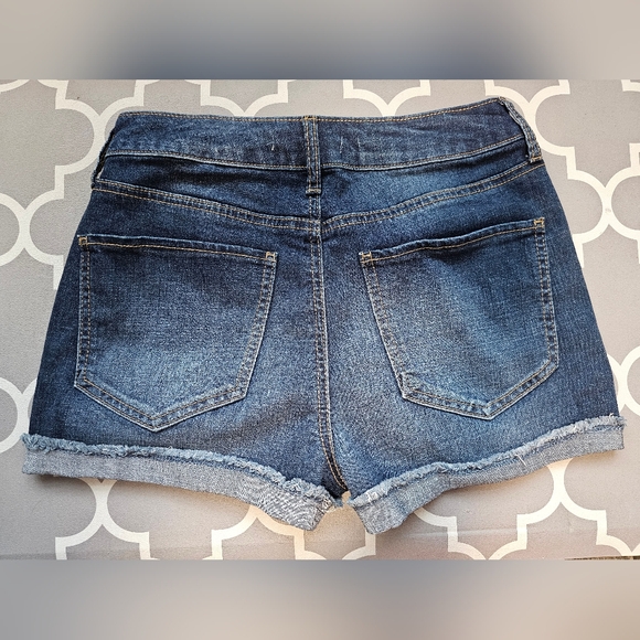 High Rise curvy Shortie shorts size 5/27 - Picture 3 of 3